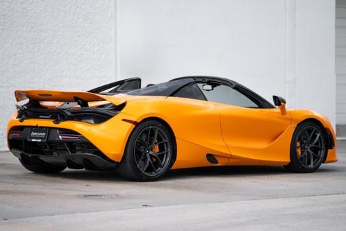 2020 McLaren 720S Performance