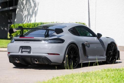 2024 Porsche 718 Cayman GT4 RS