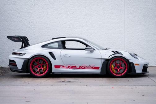 2025 Porsche 911 GT3 RS