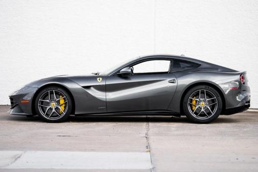 2015 Ferrari F12berlinetta Base