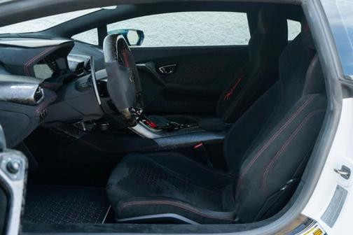 2018 Lamborghini Huracan Performante