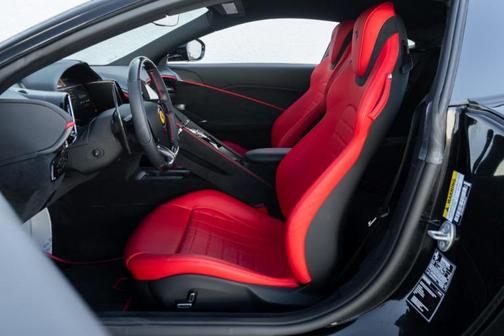 2023 Ferrari Roma Base