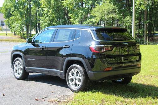 2025 Jeep Compass Sport