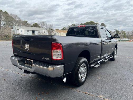 2021 RAM 3500 Tradesman Crew Cab 4x4 8' Box