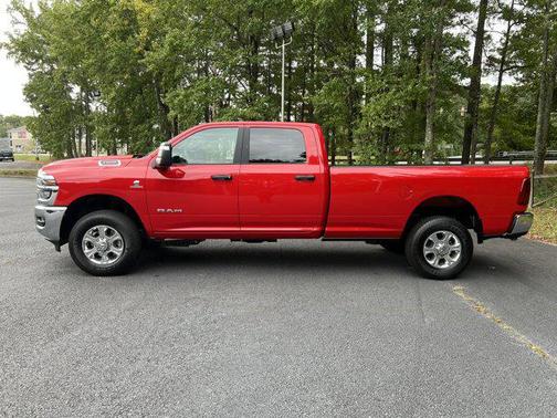 2026 RAM 2500 Big Horn Crew Cab 4x4 8' Box