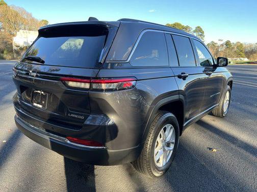 2023 Jeep Grand Cherokee Laredo