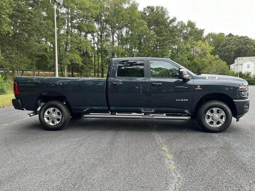 2026 RAM 2500 Big Horn Crew Cab 4x4 8' Box