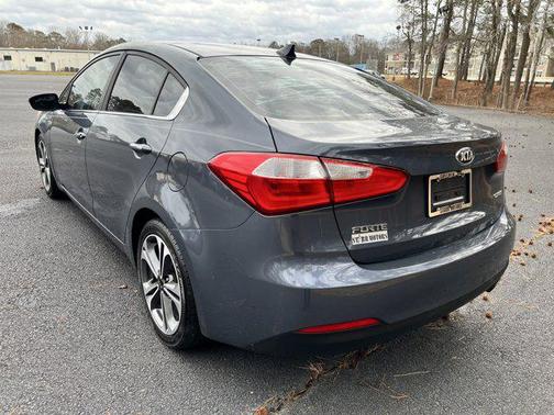 2016 Kia Forte EX