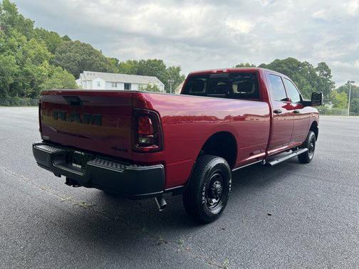 2026 RAM 2500 Tradesman Crew Cab 4x4 8' Box