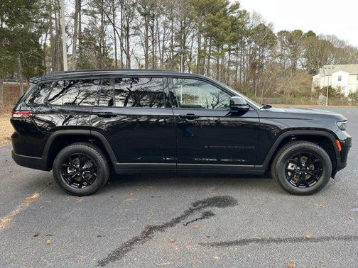2024 Jeep Grand Cherokee L Altitude
