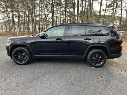 2024 Jeep Grand Cherokee L Altitude