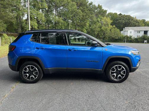 2025 Jeep Compass Trailhawk 4x4
