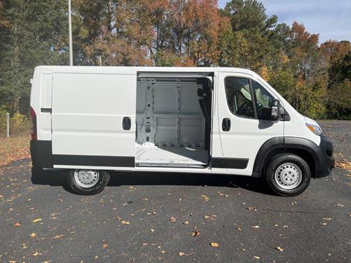 2025 RAM ProMaster 2500 Tradesman