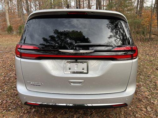 2026 Chrysler Pacifica L