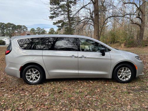 2026 Chrysler Pacifica L