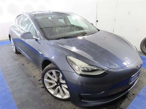 2020 Tesla Model 3 Standard Range