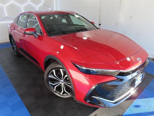 2024 Toyota Crown XLE