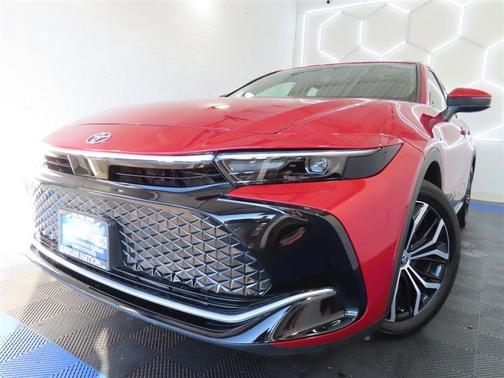 2024 Toyota Crown XLE