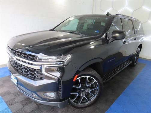 Black 2023 Chevrolet Suburban RST