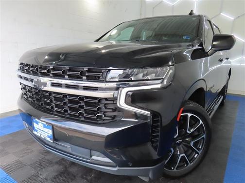 Black 2023 Chevrolet Suburban RST