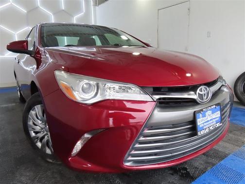 2017 Toyota Camry LE