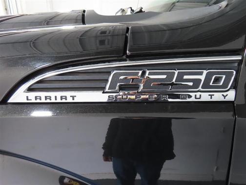 Black 2015 Ford F-250 Lariat