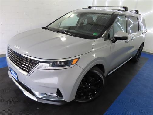 2022 Kia Carnival SX