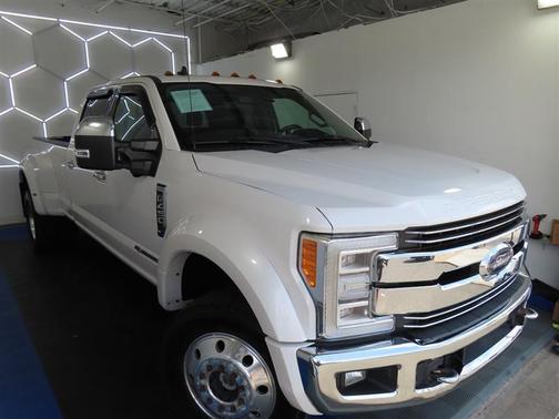 2019 Ford F-450 Lariat