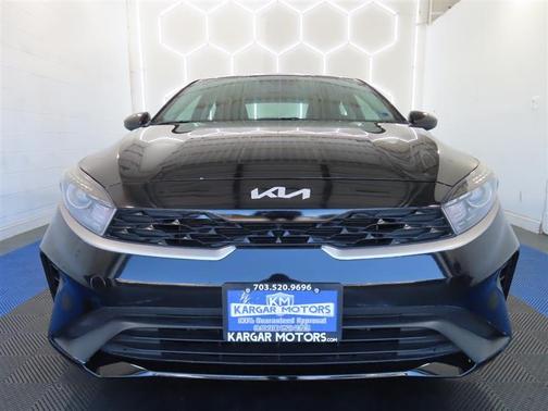 Black 2024 Kia Forte LXS