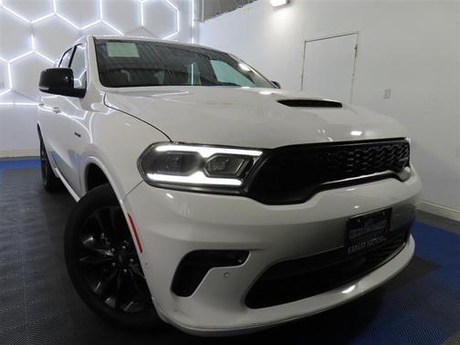 White Knuckle Clearcoat 2023 Dodge Durango R/T