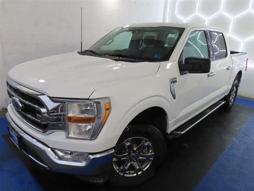 White 2022 Ford F-150 XLT