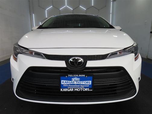 White 2024 Toyota Corolla LE