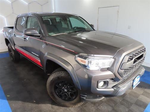 Gray 2021 Toyota Tacoma SR5