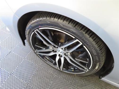 2022 Honda Accord Hybrid Touring