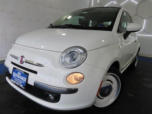 White 2015 FIAT 500C Lounge