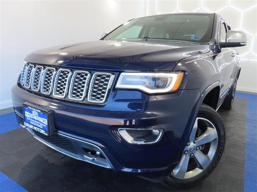 Blue 2017 Jeep Grand Cherokee Overland