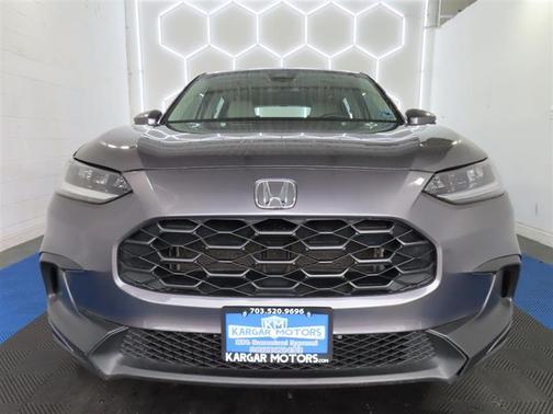 Gray 2025 Honda HR-V LX