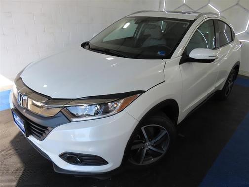 White 2021 Honda HR-V EX