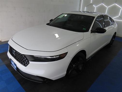 2025 Honda Accord Hybrid Sport-L