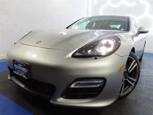 2013 Porsche Panamera GTS