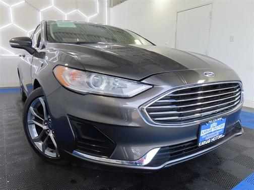 2020 Ford Fusion SEL