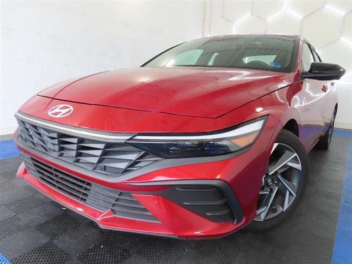 Red 2025 Hyundai ELANTRA SEL Sport
