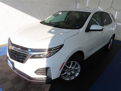 White 2023 Chevrolet Equinox 2LT