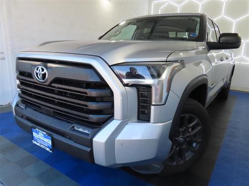 Silver 2022 Toyota Tundra SR5