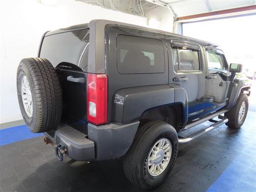 Black 2008 Hummer H3