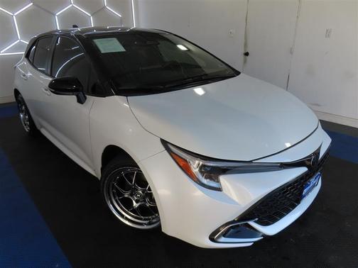 2024 Toyota Corolla Hatchback XSE