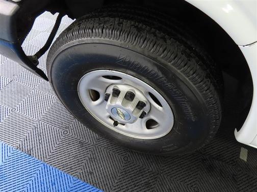 White 2021 Chevrolet Express 2500 Work Van