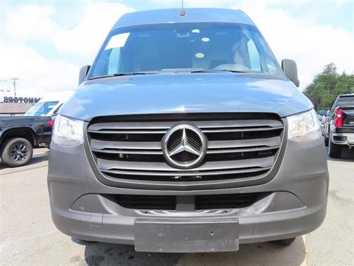 2019 Mercedes-Benz Sprinter 2500 WHEELBASE COME TAKE LOOK