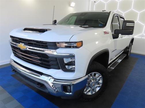 White 2024 Chevrolet Silverado 2500 LT