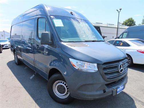 2019 Mercedes-Benz Sprinter 2500 